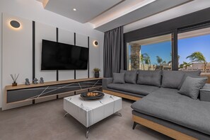 Villa Luxe, 4 chambres, vue piscine | Coin séjour