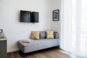 Living area - Batèl House 4 (Como)