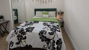 熨斗/熨衫板、Wi-Fi、床單