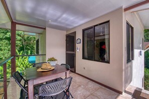 Cabin, 2 Bedrooms, Non Smoking, Pool View | Terrace/patio