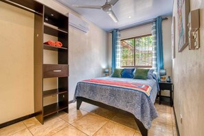 Cabin, Non Smoking, Pool View | Free WiFi, bed sheets