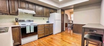 Spacious 6-bedroom house in tranquil Colorado Springs near everything