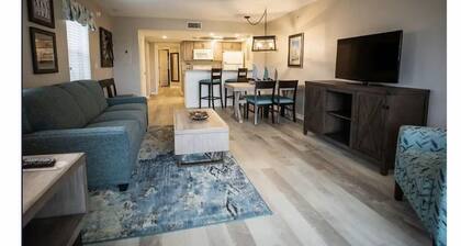 1-bedroom resort in superb Cape Canaveral w/Lazy River and direct beach access