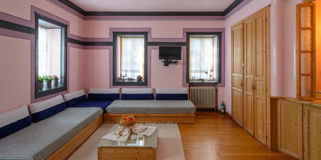 Habitación doble familiar, vista a la montaña | Wifi gratis 