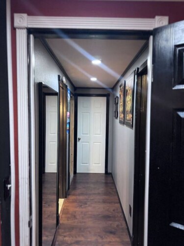 Cozy Shared Room near Denver & Transit!