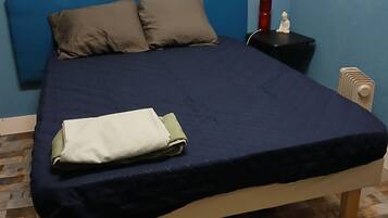 Internet, bed sheets