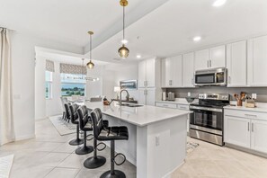 Microwave, oven, stovetop, dishwasher - Babcock National Golf Club - 2 Bedroom Condo w/ Amenities in Babcock Ranch (Punta Gorda)
