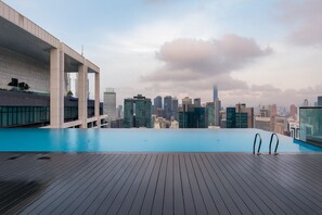 2 indoor pools - The Platinum KLCC by StayFlow (Kuala Lumpur)