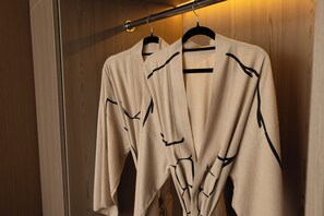 Deluxe Studio, Poolside | Bathroom - Awwa Boutique Hotel (Canggu)