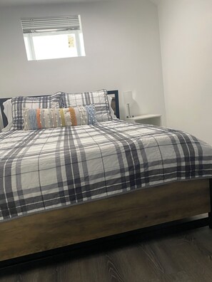 1 bedroom, iron/ironing board, WiFi, bed sheets