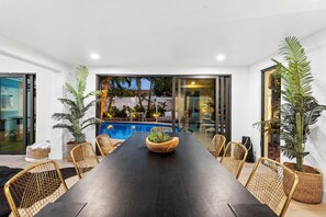 Dining - Villa Azur 8BR Outdoor Oasis with Poolside Bar (Miami)
