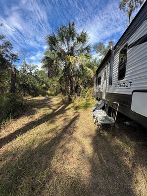 Exterior - The Rosie @ Sandy Bottom River Retreat (Wimauma)