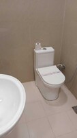 Sturta, vistvænar snyrtivörur, inniskór, handklæði