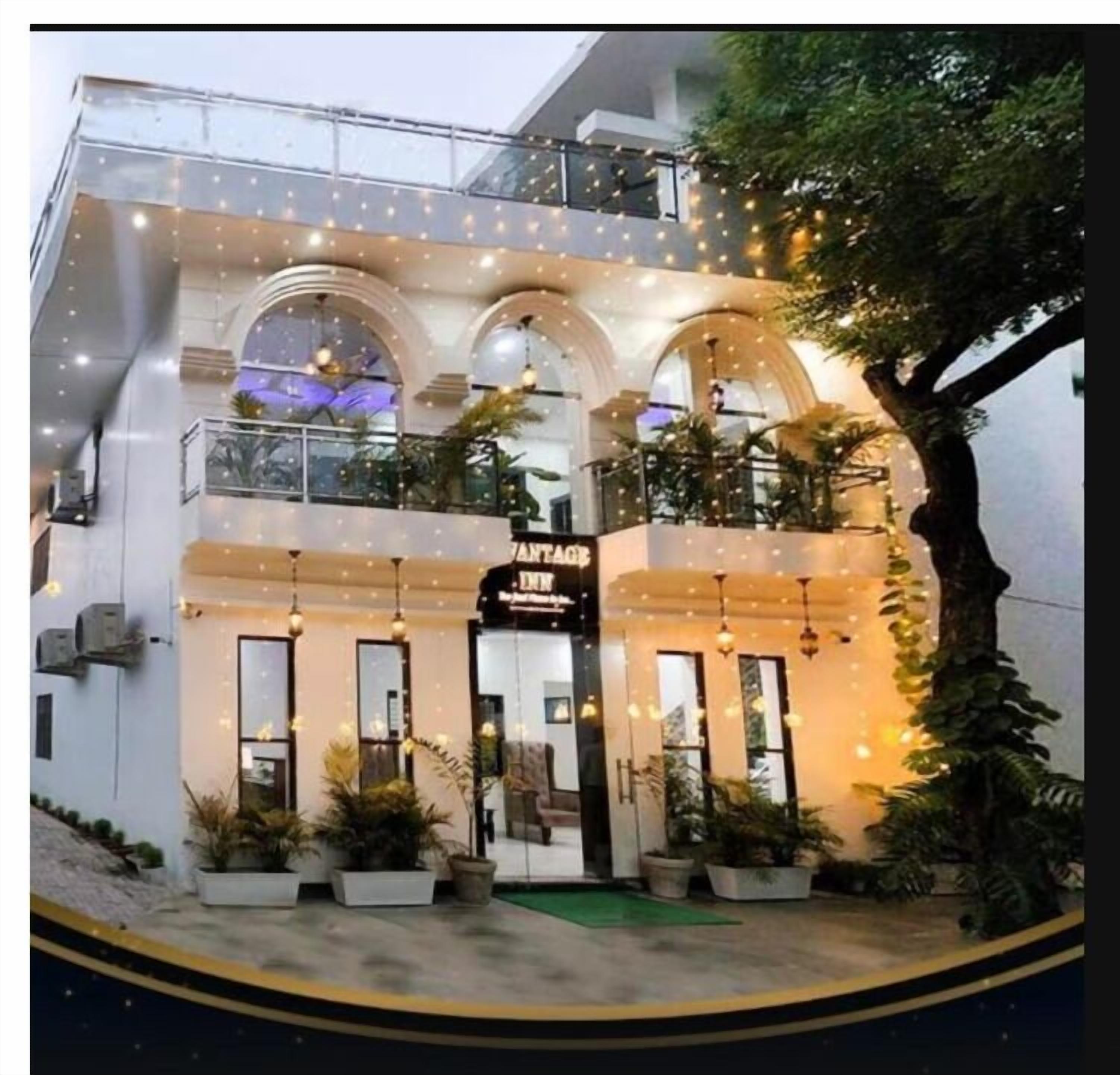 Dobbelt- eller tomannsrom – deluxe | Bad | Dusj, tøfler, håndklær og såpe