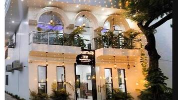 Dobbelt- eller tomannsrom – deluxe | Bad | Dusj, tøfler, håndklær og såpe