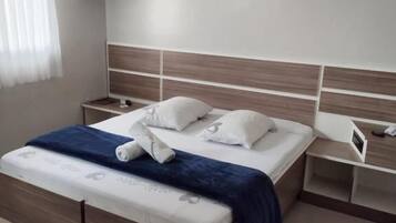 Standard Double Room | Free WiFi
