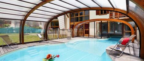 Piscine couverte, piscine chauffée
