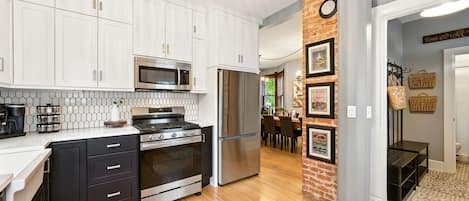 Microwave, oven, stovetop, dishwasher