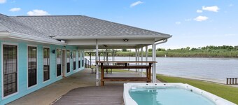 Matagorda-Stunning Waterfront Views-Swim Spa-Pier-Relax