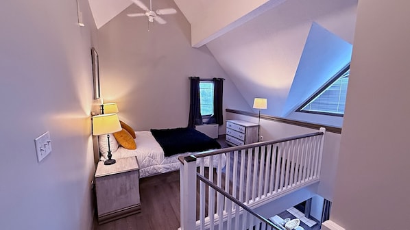 Appart'hôtel, 2 grands lits, non-fumeurs, balcon | Espace de travail pour ordinateur portable, fer et planche à repasser