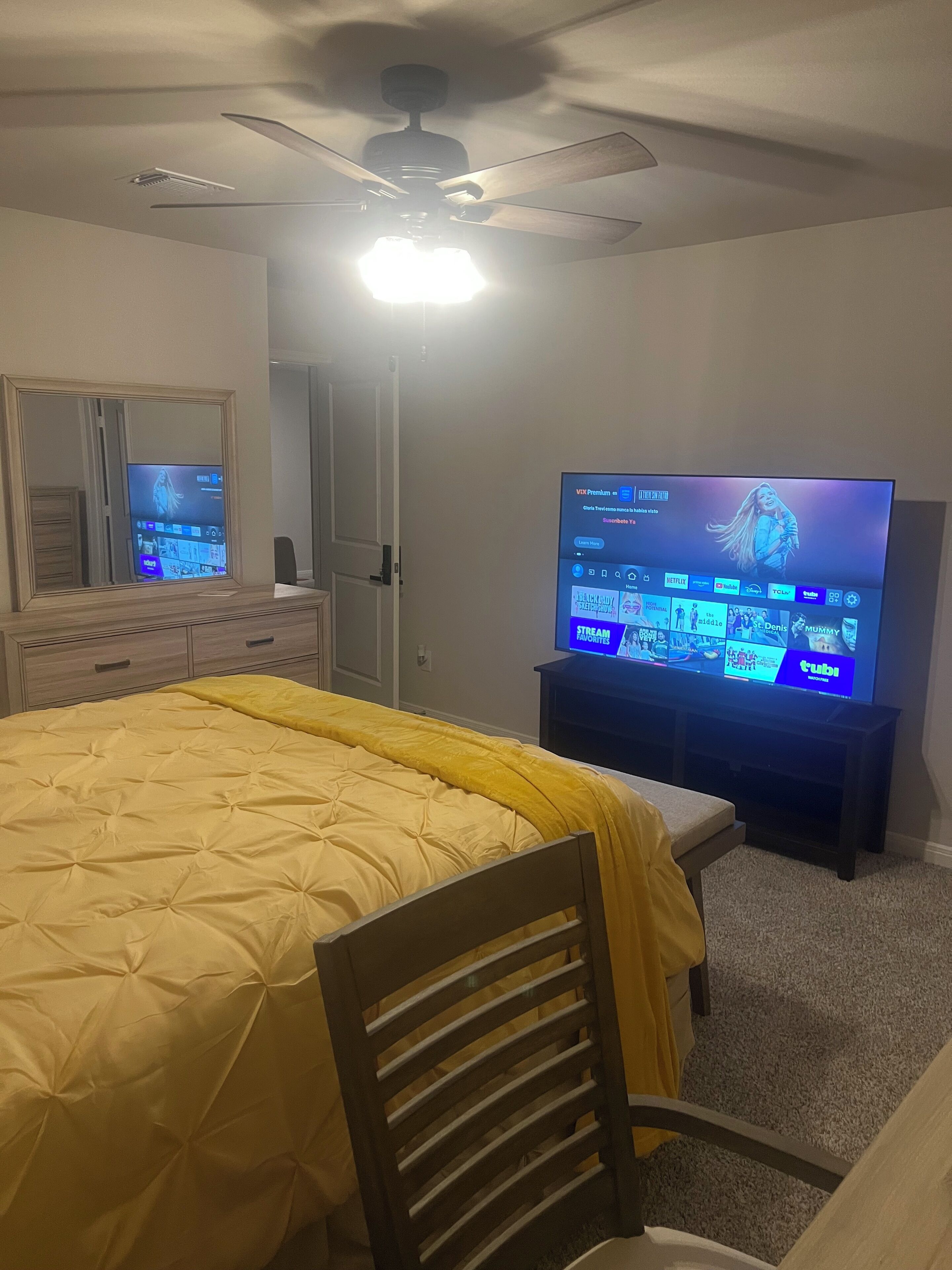 Iron/ironing board, WiFi, bed sheets