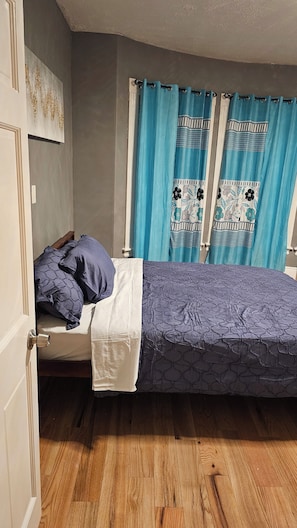 Free WiFi - Fabulous 2-bedroom apartment in Lynn perfect for your getaway (Lynn)