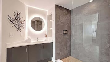 Dusche, Haartrockner