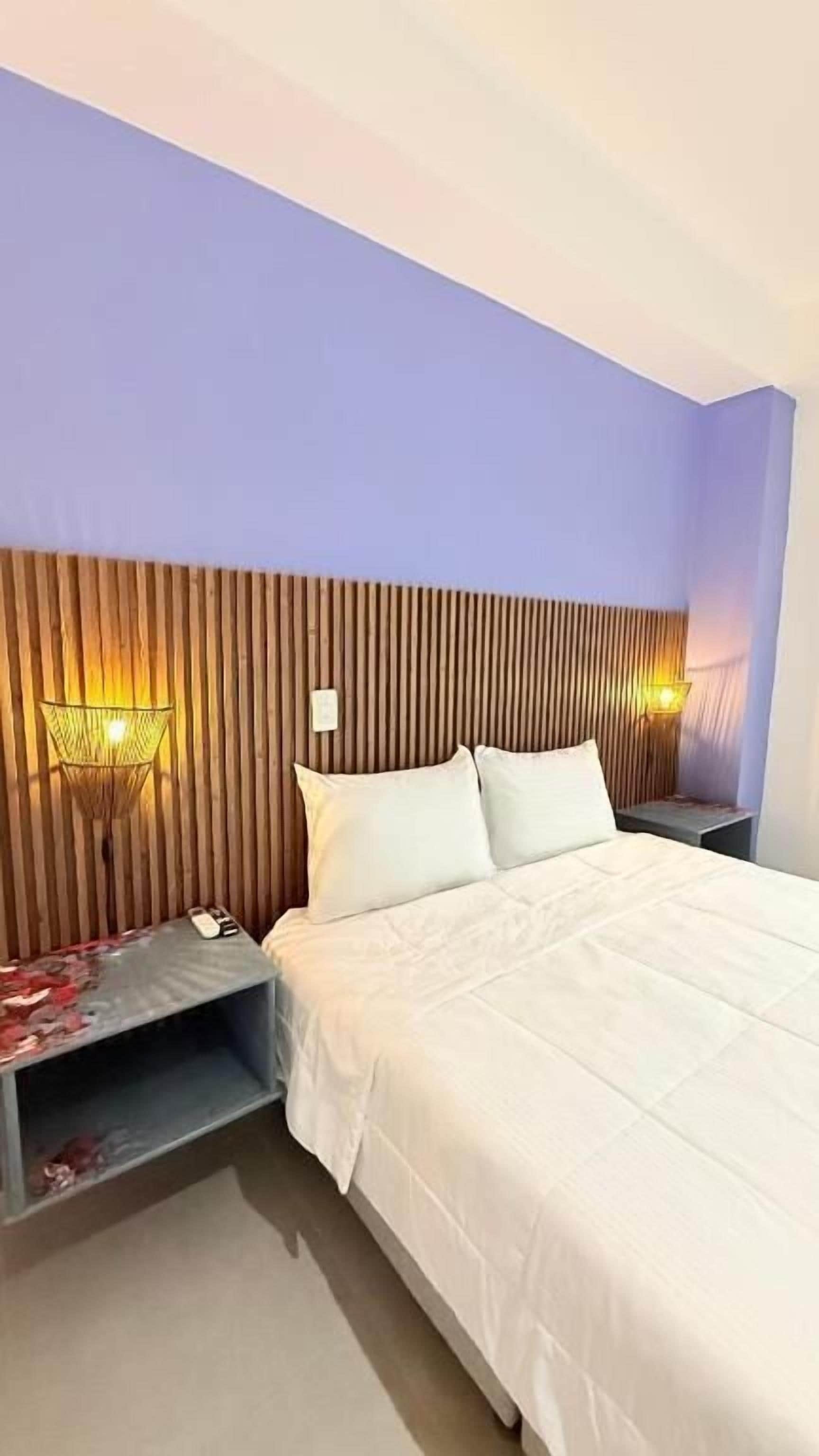 Deluxe Room | Free WiFi, bed sheets