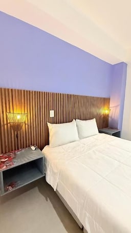 Wifi gratis y ropa de cama