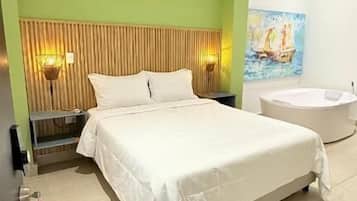 Quarto luxo | Wi-Fi de cortesia, roupa de cama