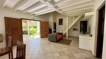 Villa, 4 Bedrooms, Smoking, Private Pool | Living area