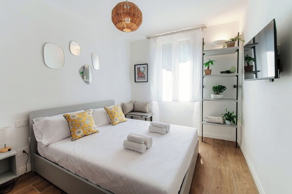 Bügeleisen/Bügelbrett, WLAN, Bettwäsche