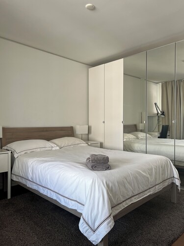 Modern and bright home by Prime Tower with workspaces & balcony