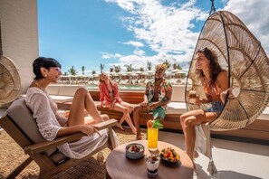 Property grounds - Hyatt Vivid Grand Island Cancun-all Inclusive Adults Only (Cancun)