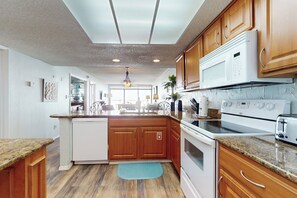 Fridge, microwave, stovetop, dishwasher - 2BR Coastal Resort Retreat: Suntide III - Unit 509 (South Padre Island)