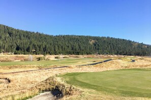 Golf - Ski-In/Ski-Out! Valley-View Unit w/ Resort Perks! (Olympic Valley)