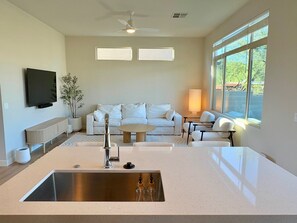 Interior - Private Cave Creek Hideaway 1 Block from Downtown Restaurants and Shops! (Cave Creek)