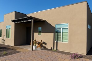 Exterior - Private Cave Creek Hideaway 1 Block from Downtown Restaurants and Shops! (Cave Creek)