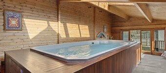 A countryside retreat for families and friends, with exclusive use of a pool