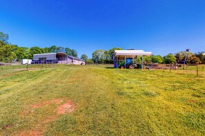 Property grounds - Danielsville Home on Sprawling Acreage w/ Views! (Danielsville)