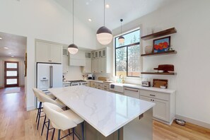 Private kitchen - 5BR Home w/ Nearby Lake, A/C & Private Backyard (Detroit)