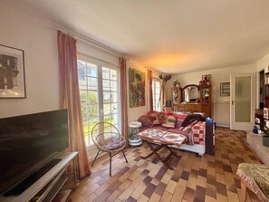 TV - CARNAC - House 3 Bedrooms - 6 people - WIFI (CARNAC)