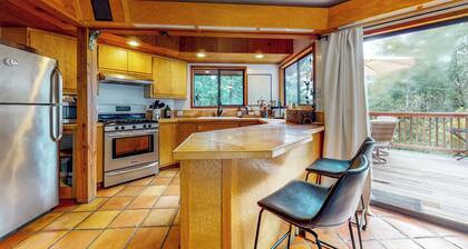 Off-The-Grid 1BR Tower w/ Private Hot Tub & Deck