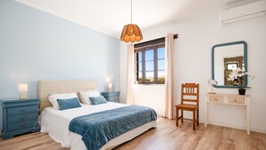 3 Schlafzimmer, Bügeleisen/Bügelbrett, kostenloses WLAN, Bettwäsche