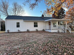 المنشأة من الخارج