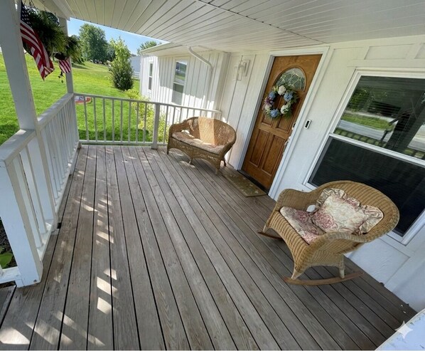 Terrace/patio - Concord Cottage (Saint James)