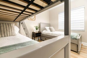 Bügeleisen/Bügelbrett, WLAN, Bettwäsche, Rollstuhlgeeignet