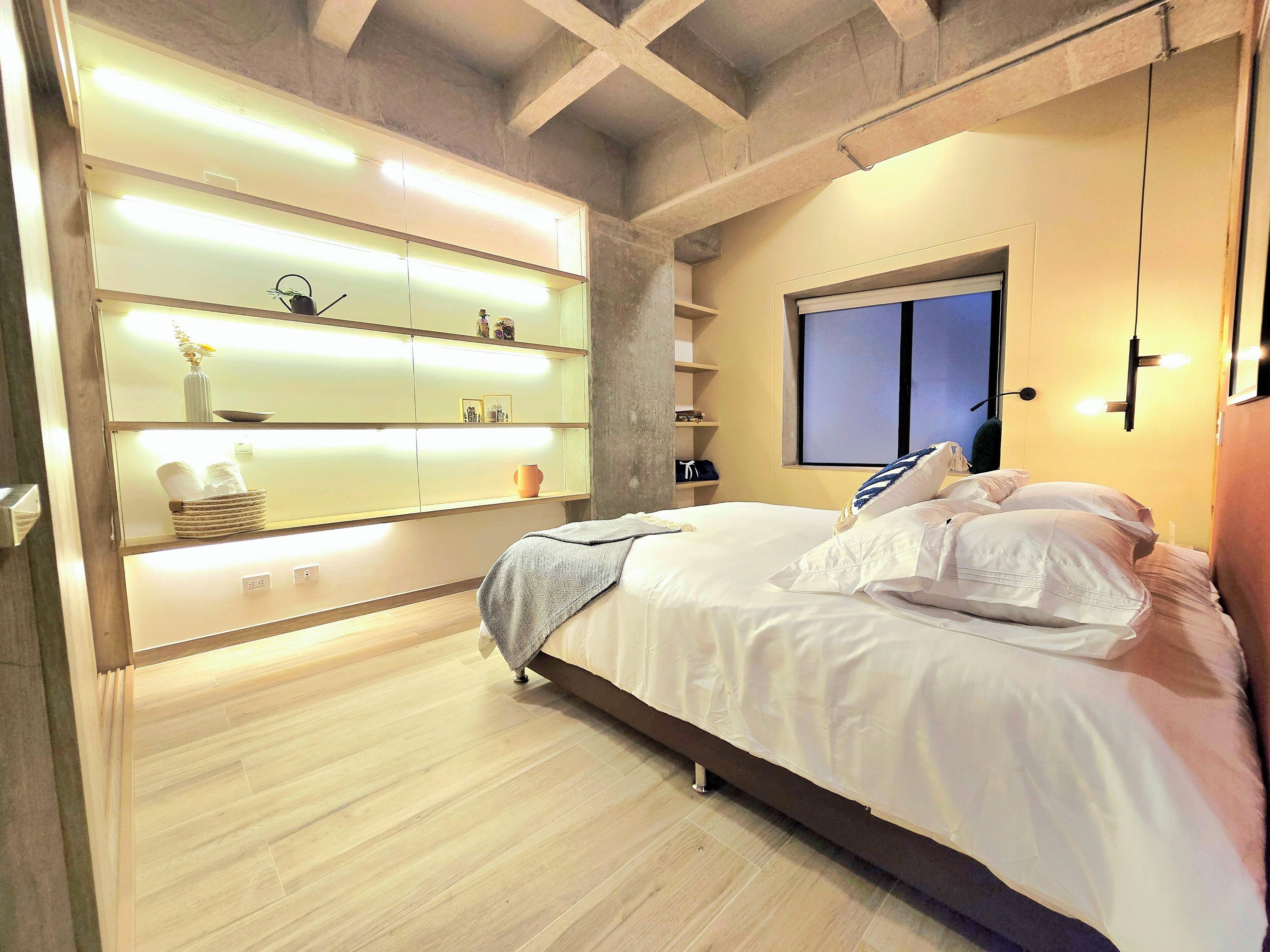 Fer et planche à repasser, Wi-Fi, draps fournis