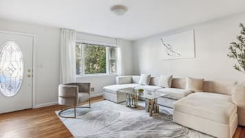 Villa, vue jardin | Coin séjour