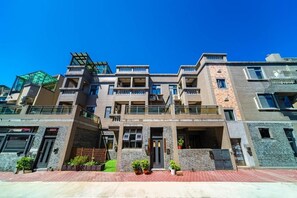 واجهة المنشأة